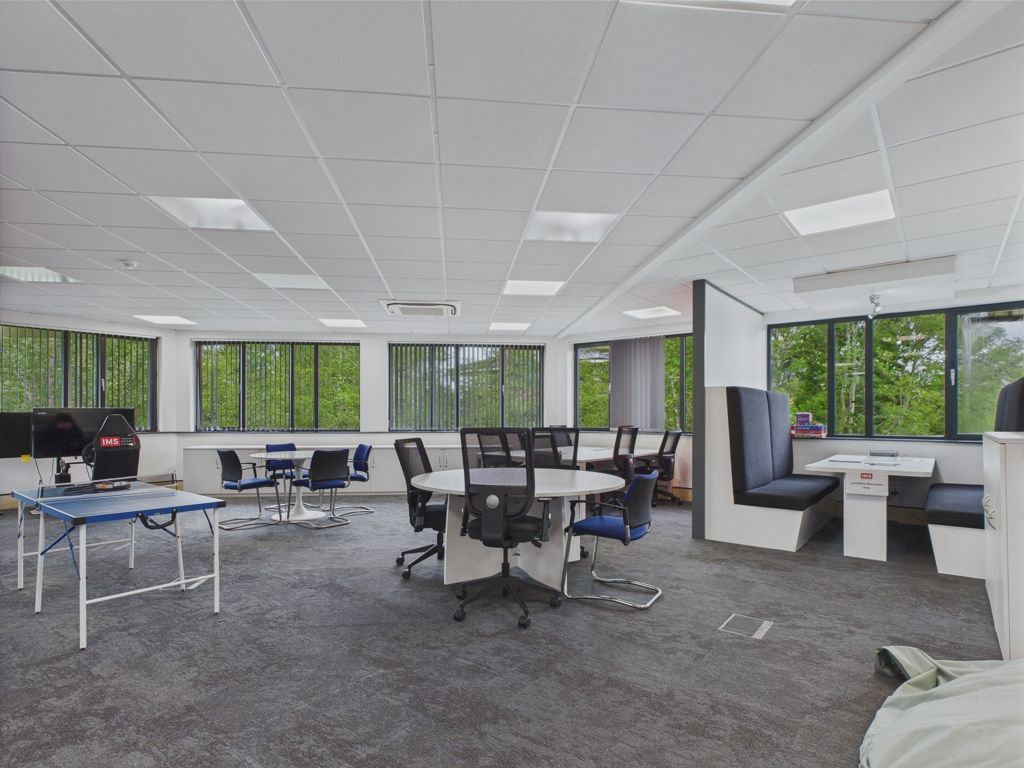 Property photo 2 of 7 Photo 5