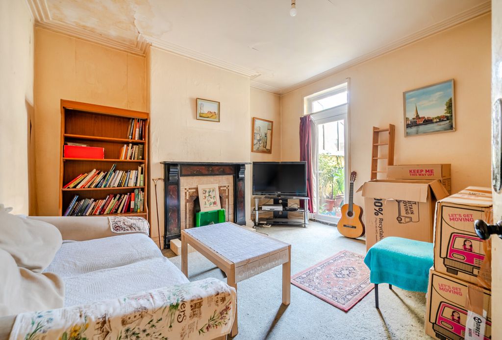 Property photo 3 of 15 Reception Room