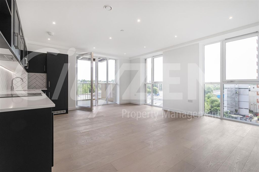 Property photo 1 of 48 Reception Room