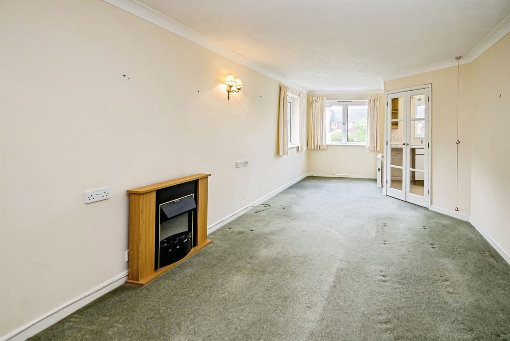 Property photo 3 of 9