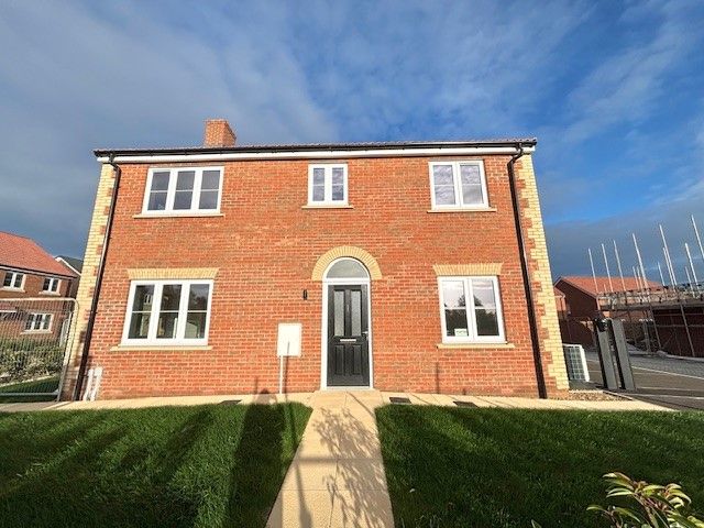 Property photo 1 of 5 Front