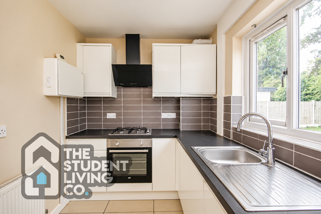 Property photo 1 of 18 F7dc5c1B-E160-4A8E-B4A3-2Ac9810564B0