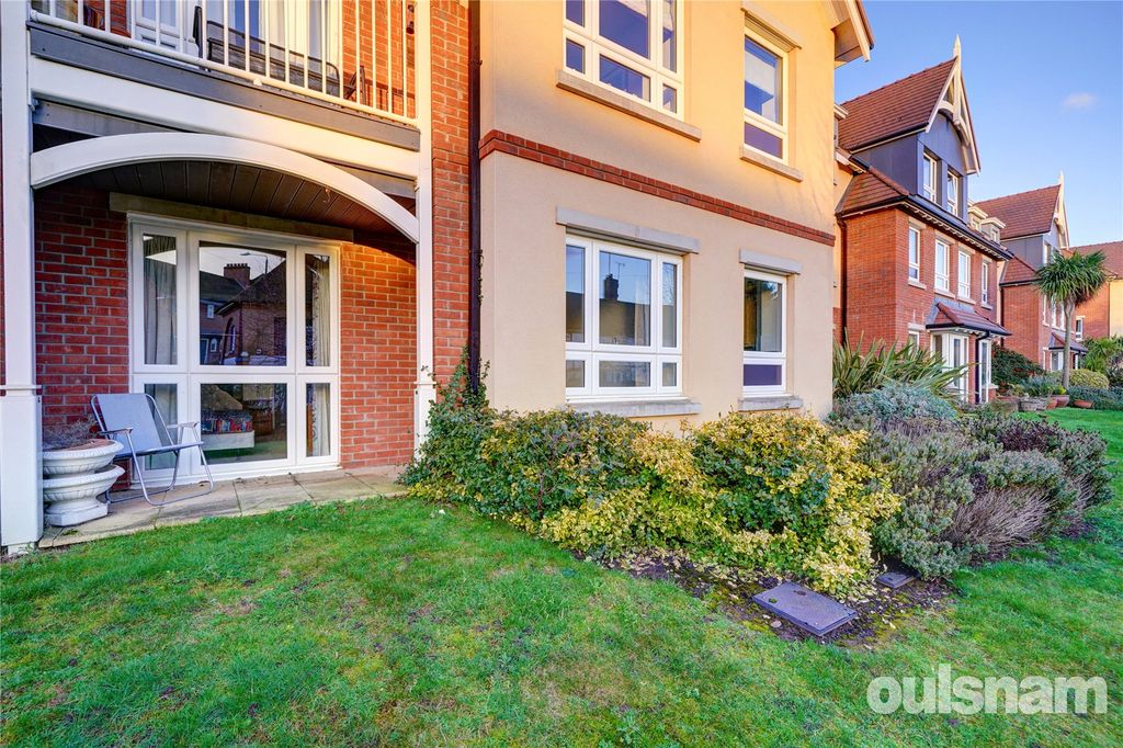 Property photo 1 of 19 Picture No. 09