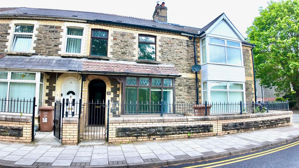 Property photo 1 of 33