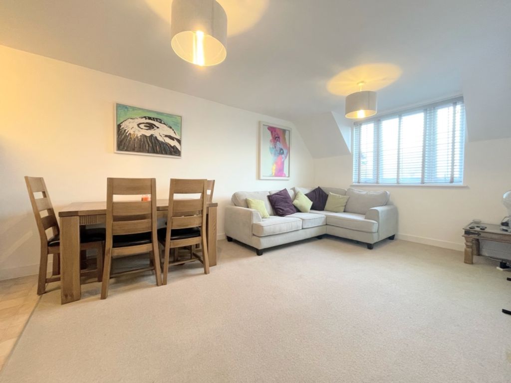 Property photo 3 of 12 2859153