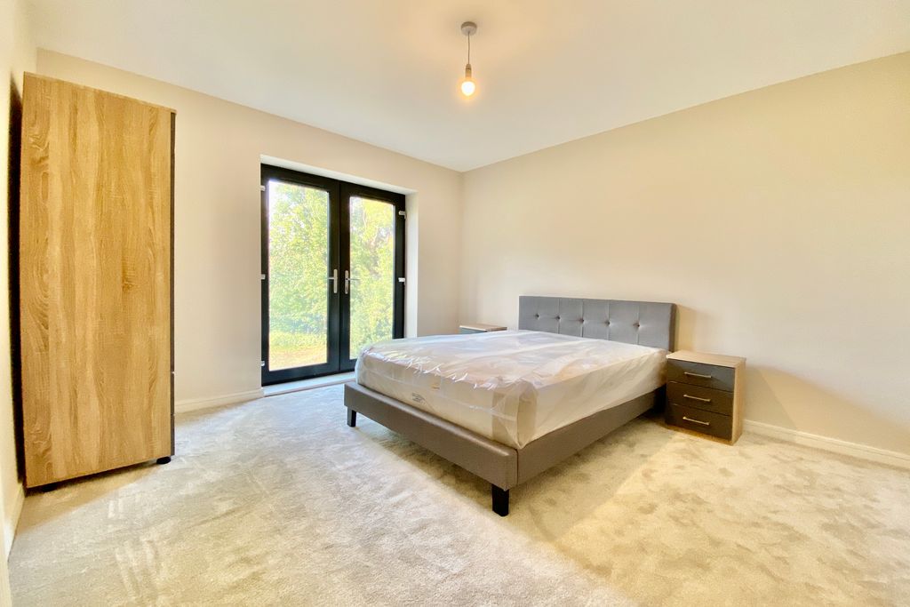 Property photo 1 of 7 Photo 09