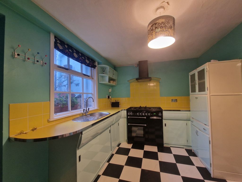 Property photo 3 of 15 Photo 7