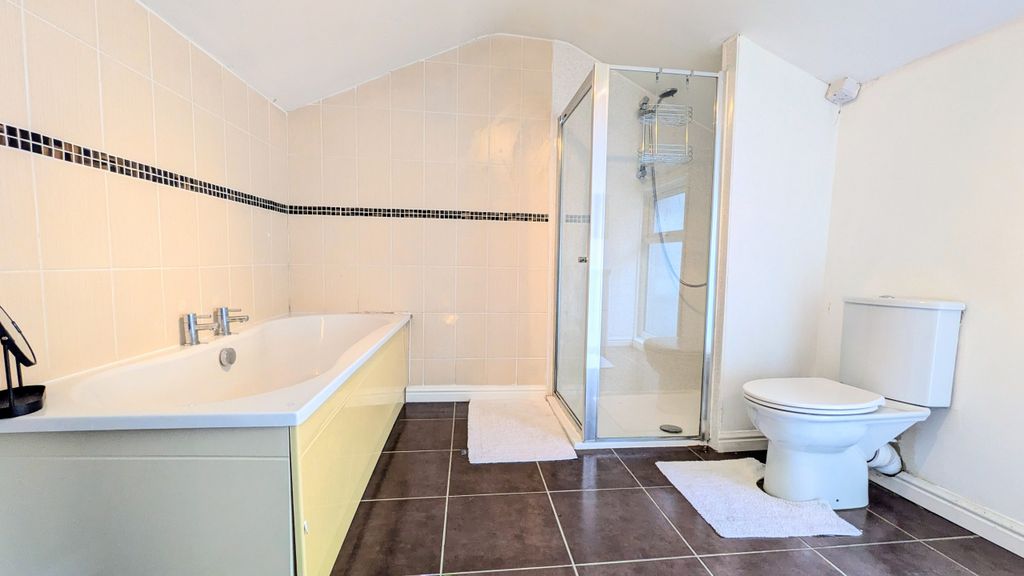 Property photo 3 of 11 Pxl_20260212_110518674~2