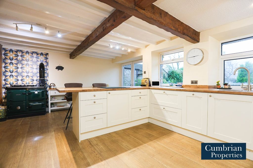 Property photo 2 of 35 Dining Kitchen With Rayburn Aga