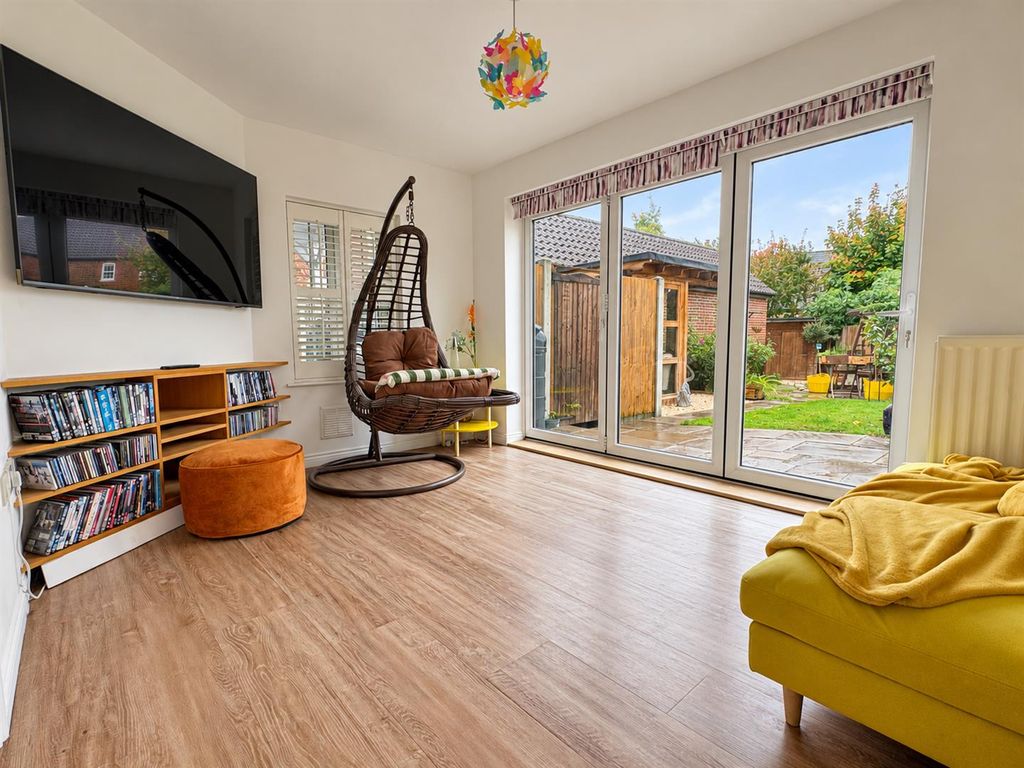 Property photo 2 of 27 2561.Png