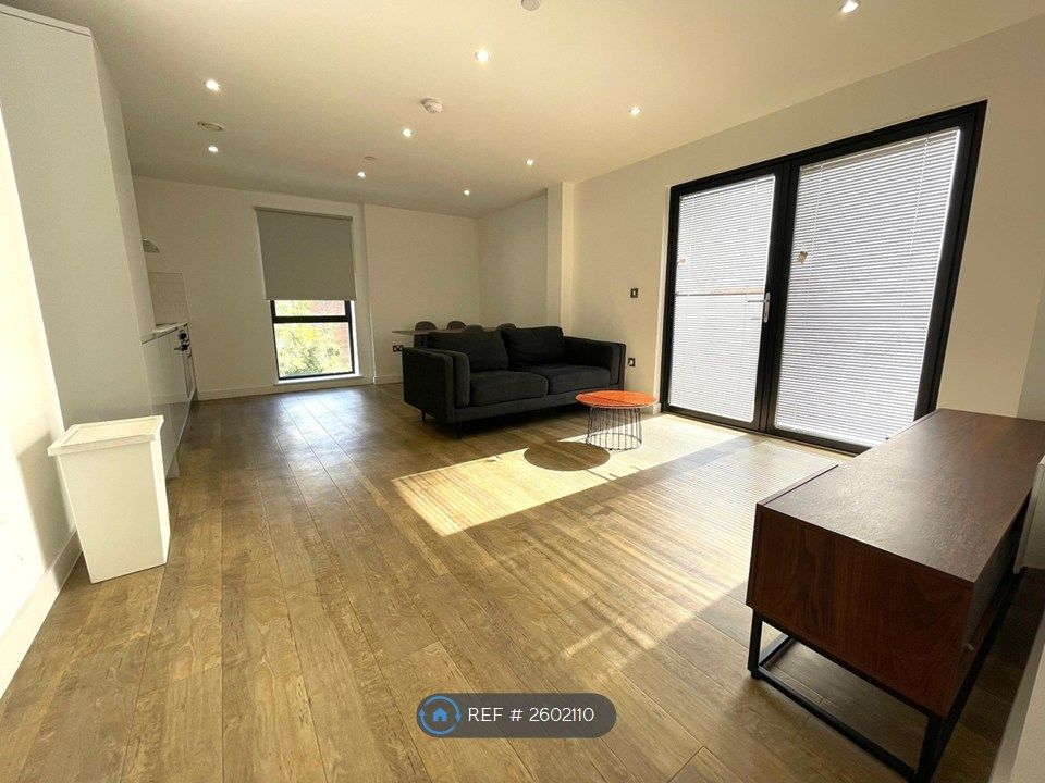 Property photo 2 of 13