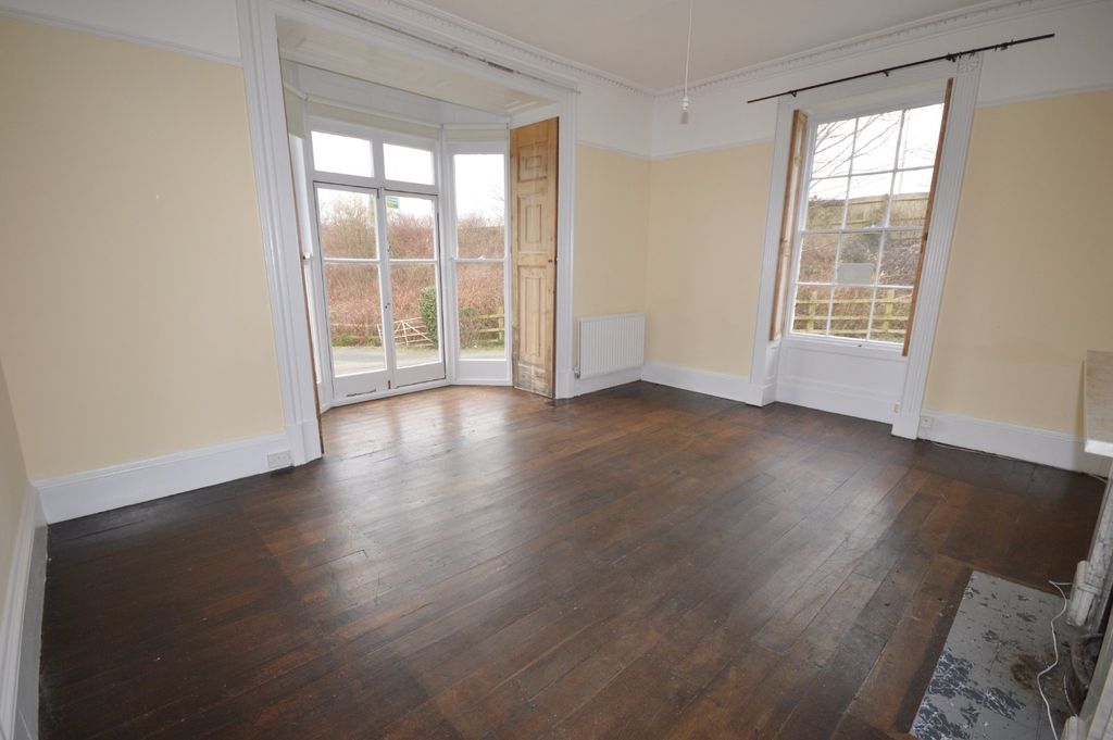 Property photo 2 of 39 Picture No. 02