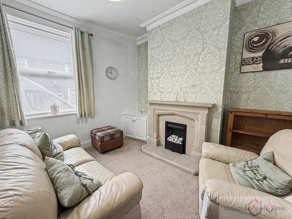 Property photo 3 of 19 Img_1767