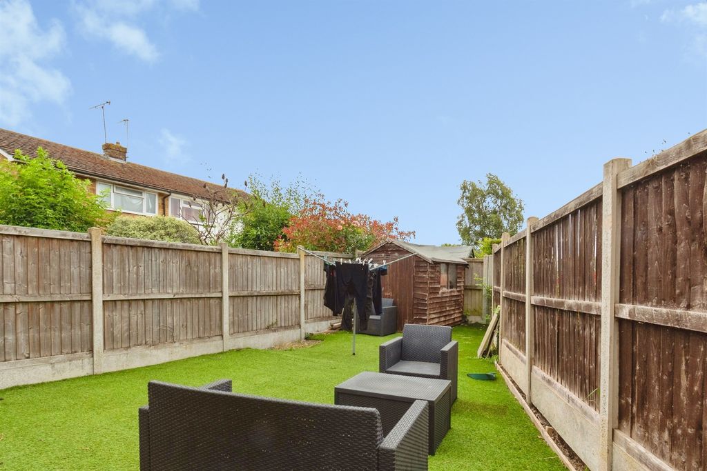 Property photo 3 of 16