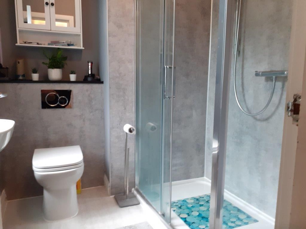 Property photo 3 of 4 Shower Room 
