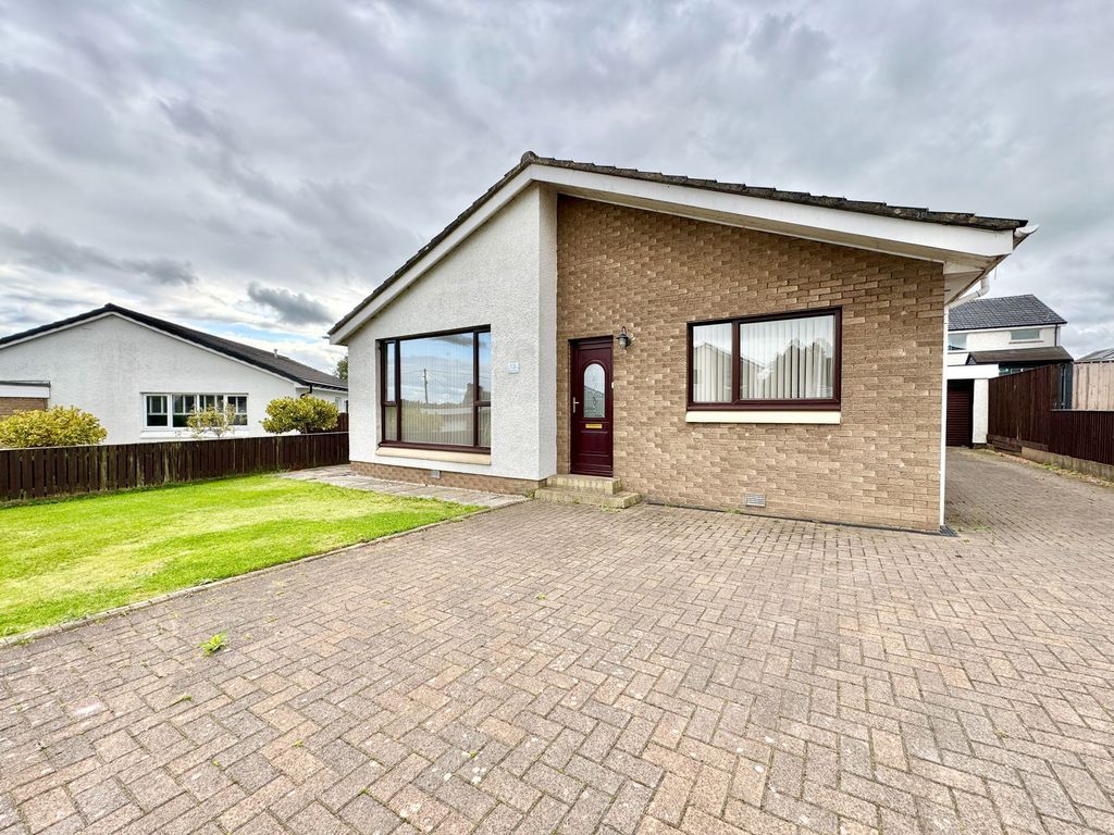Property photo 1 of 33