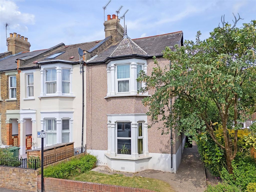 Property photo 1 of 12