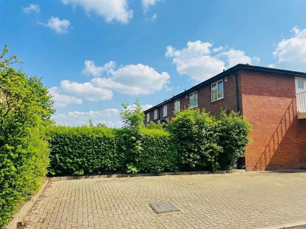 Property photo 3 of 5 1775134952740.Png