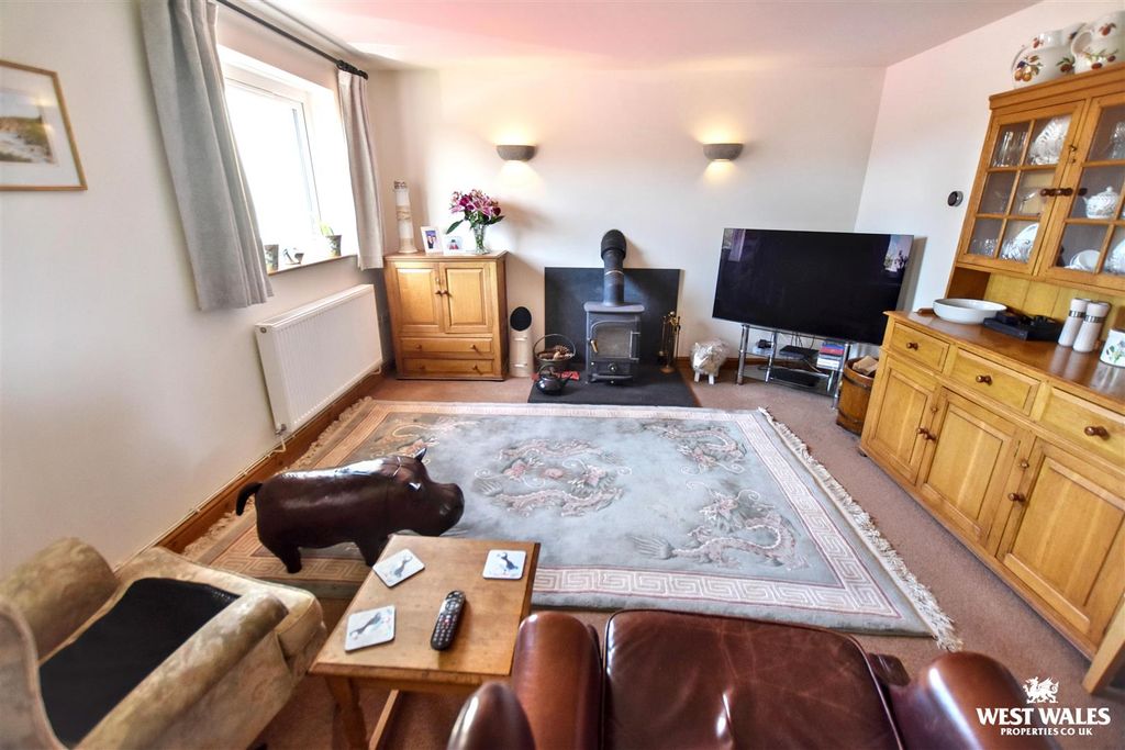 Property photo 2 of 21 20 (20).Jpg