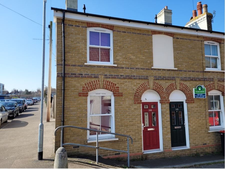 Property photo 1 of 8