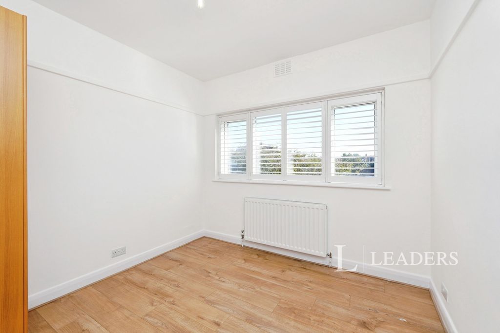 Property photo 3 of 16 Pbox-Img.Jpg