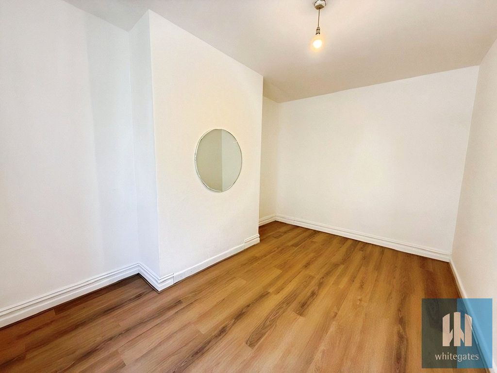 Property photo 2 of 15 Picture No. 07