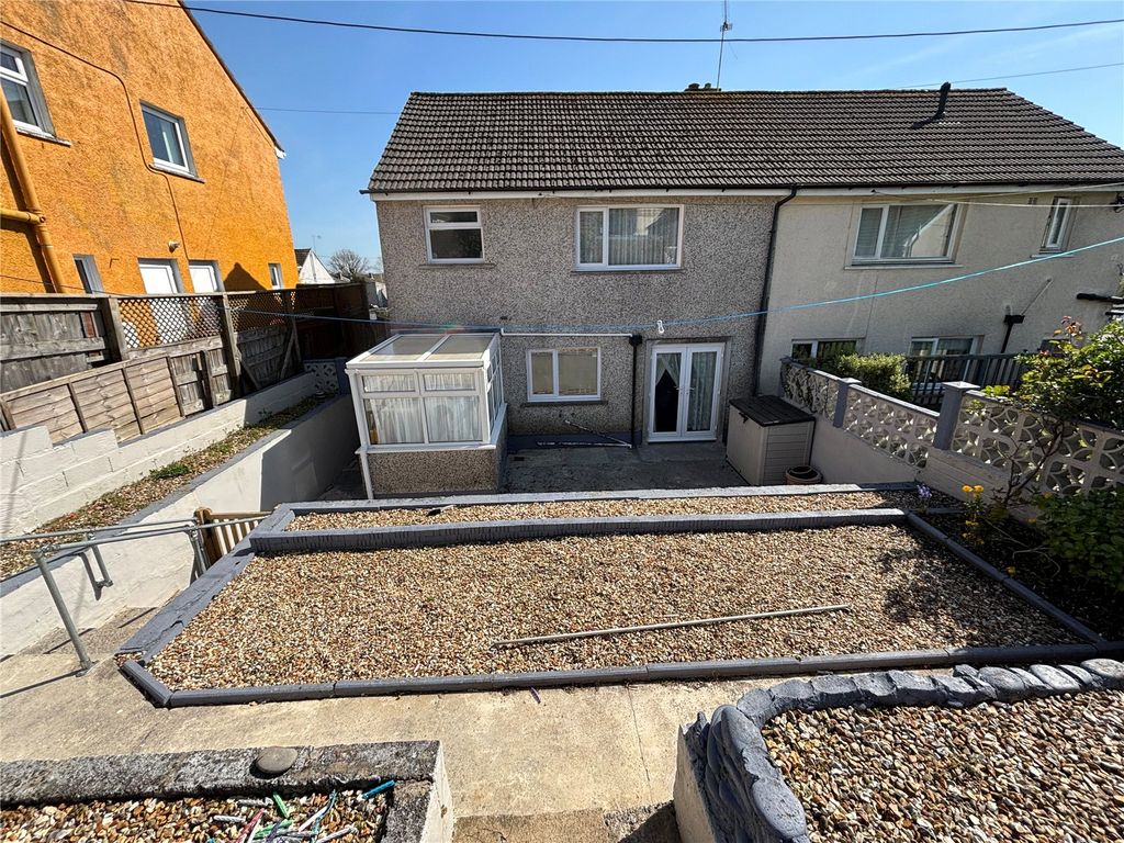 Property photo 3 of 7 Picture No. 06