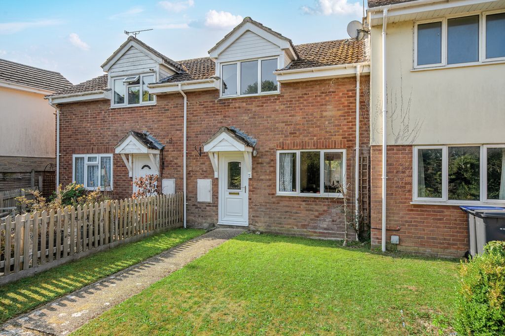 Property photo 1 of 11