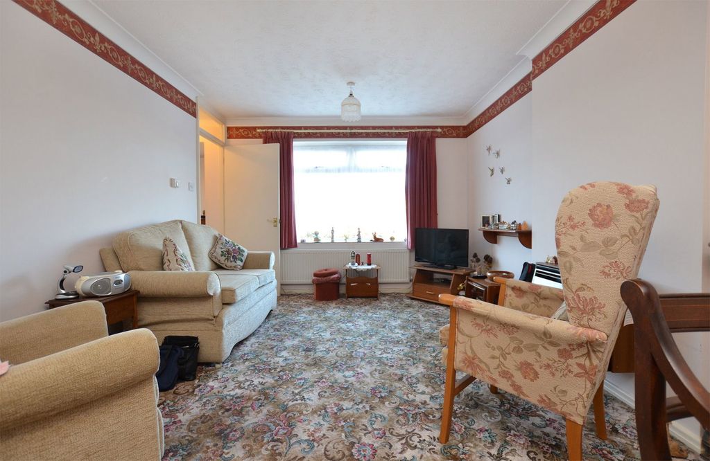 Property photo 2 of 13 2 - Living-Room