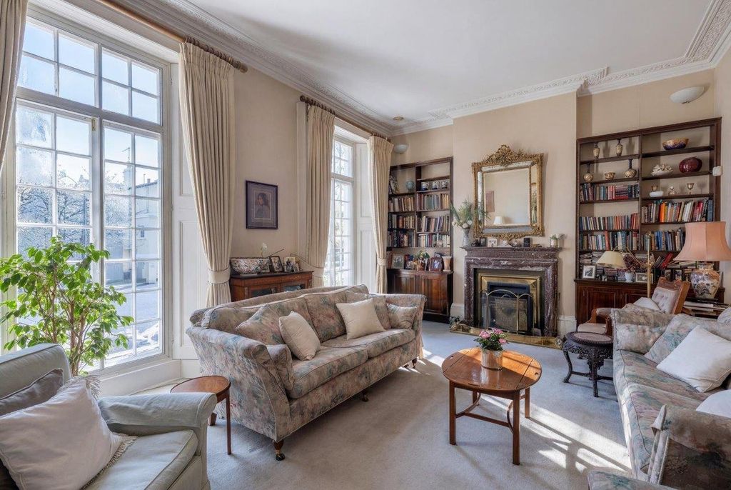 Property photo 2 of 15 Picture No. 11