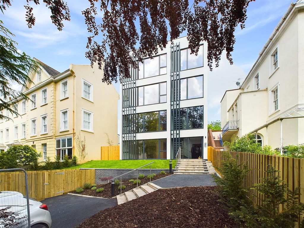 Additional image 14 of 2 bed flat to rentNew North Road, Exeter EX4