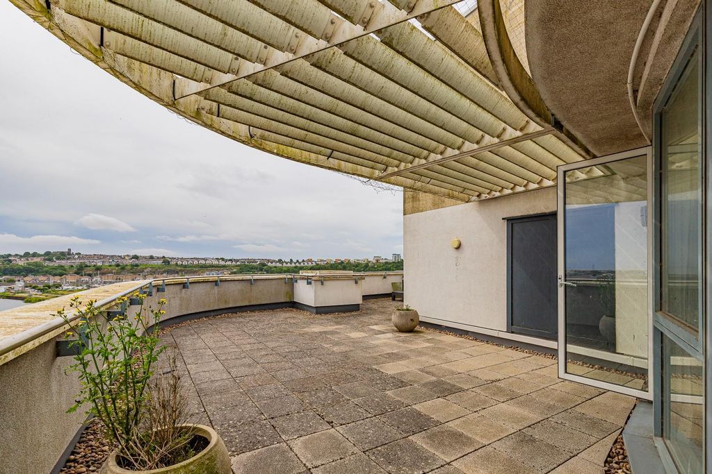 Additional image 35 of 3 bed flat for saleFerry Road, Cardiff CF11
