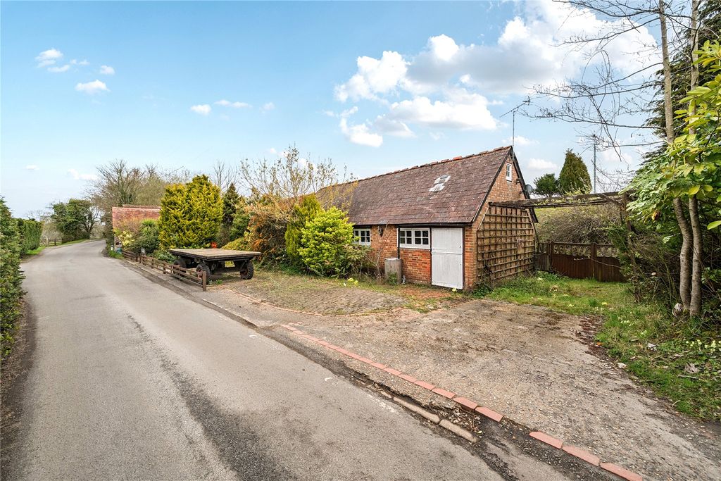 Property photo 2 of 7 Picture No. 05