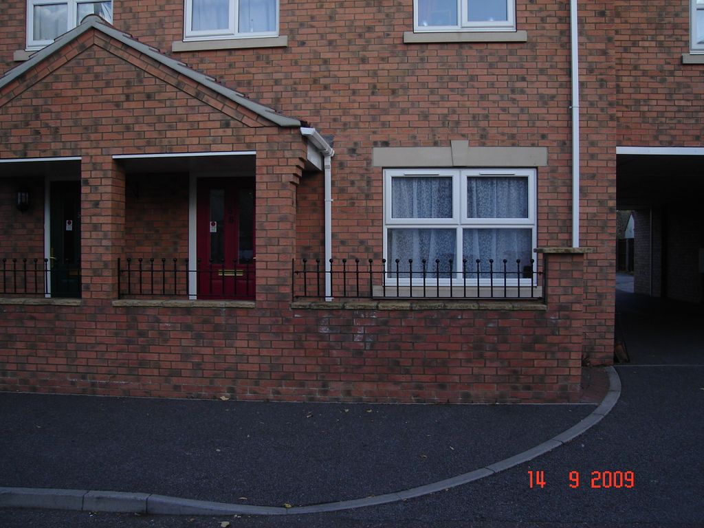 Property photo 1 of 1