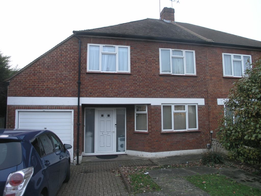Property photo 1 of 10 P1014935