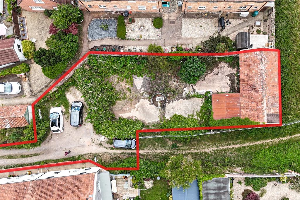 Property photo 3 of 13 Building Plot @, North End Creech St. Michael, Tau