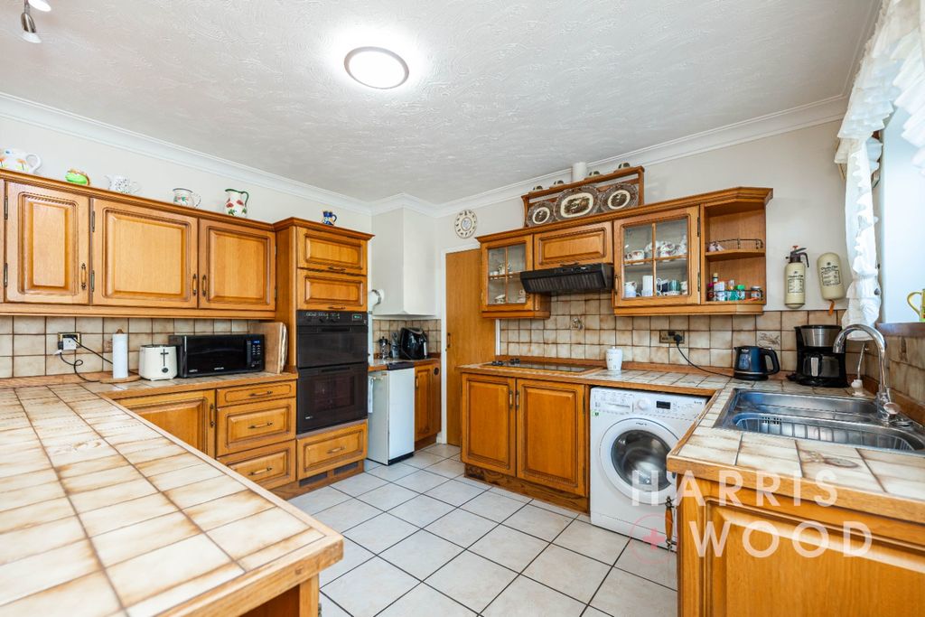 Property photo 2 of 42 4651943