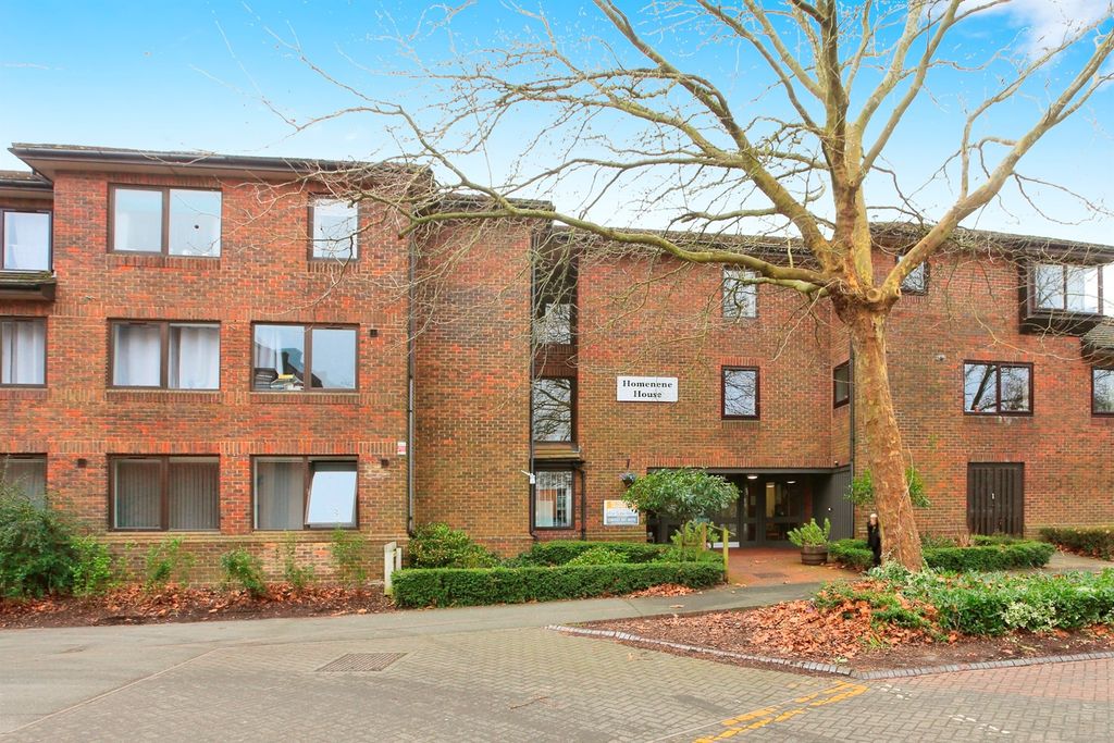 Property photo 1 of 17