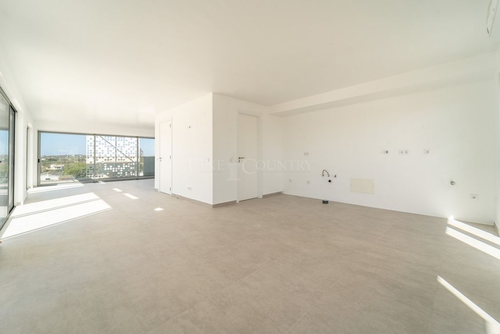 Property photo 3 of 26