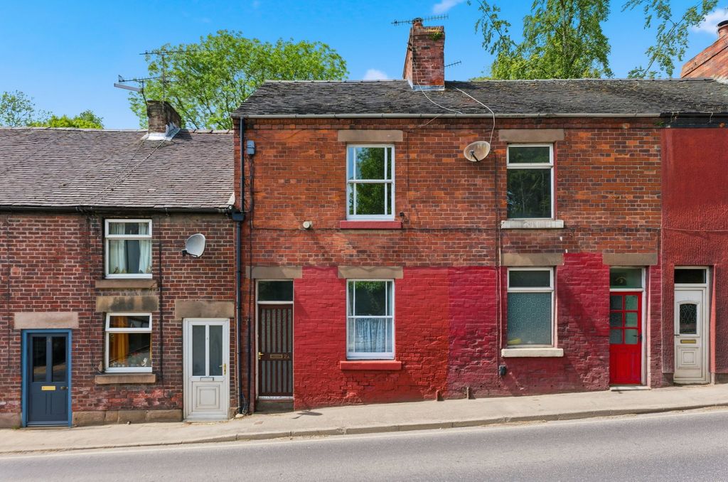 Property photo 1 of 17