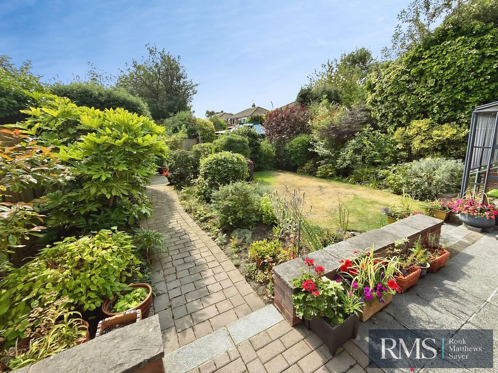 Property photo 2 of 14 Photo 14