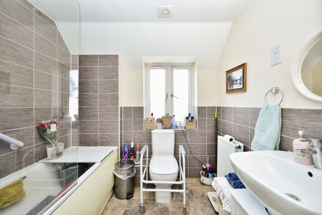 Property photo 3 of 17 Photography
