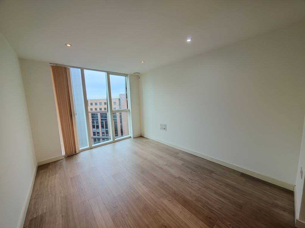 Property photo 2 of 8 Photo 2