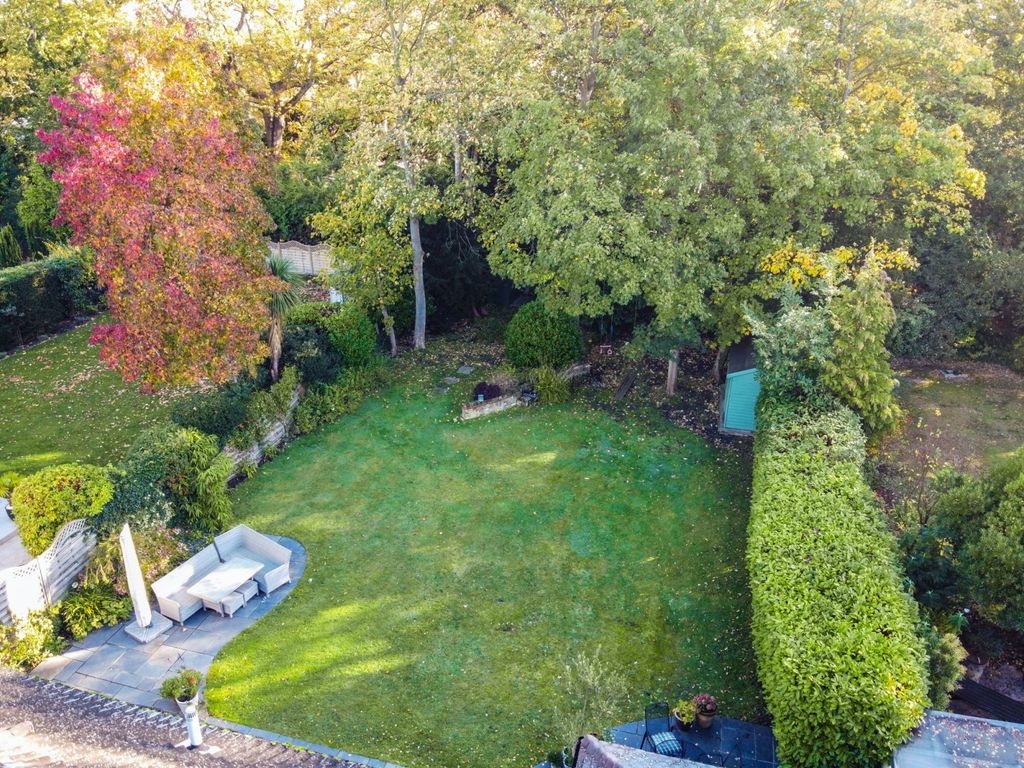 Property photo 3 of 12 3