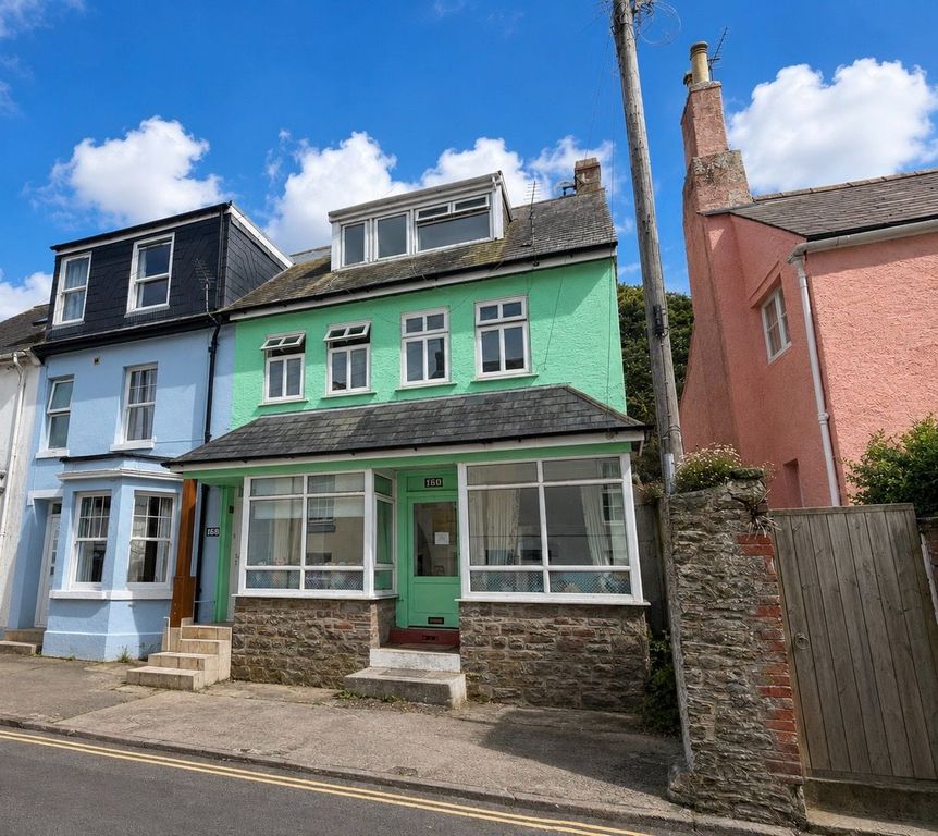 Property photo 1 of 13