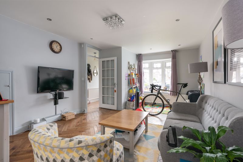 Property photo 3 of 11 Photo 10