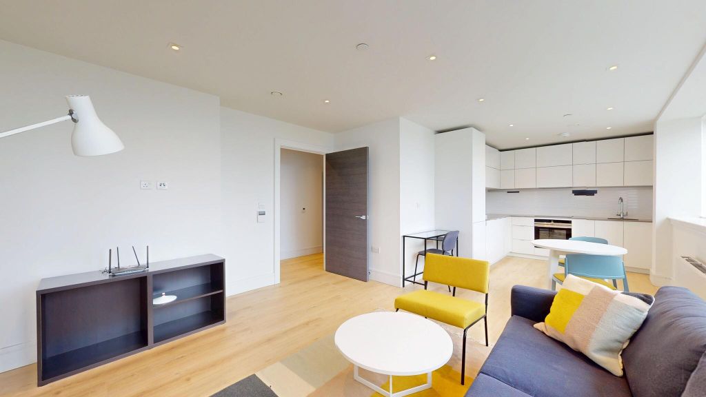 Property photo 2 of 22