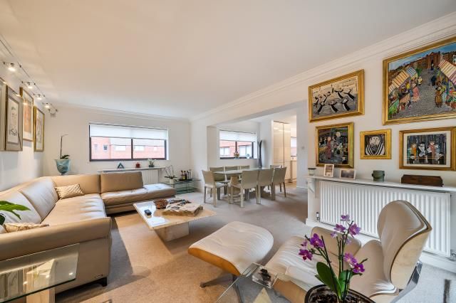 Property photo 1 of 19 Reception Room