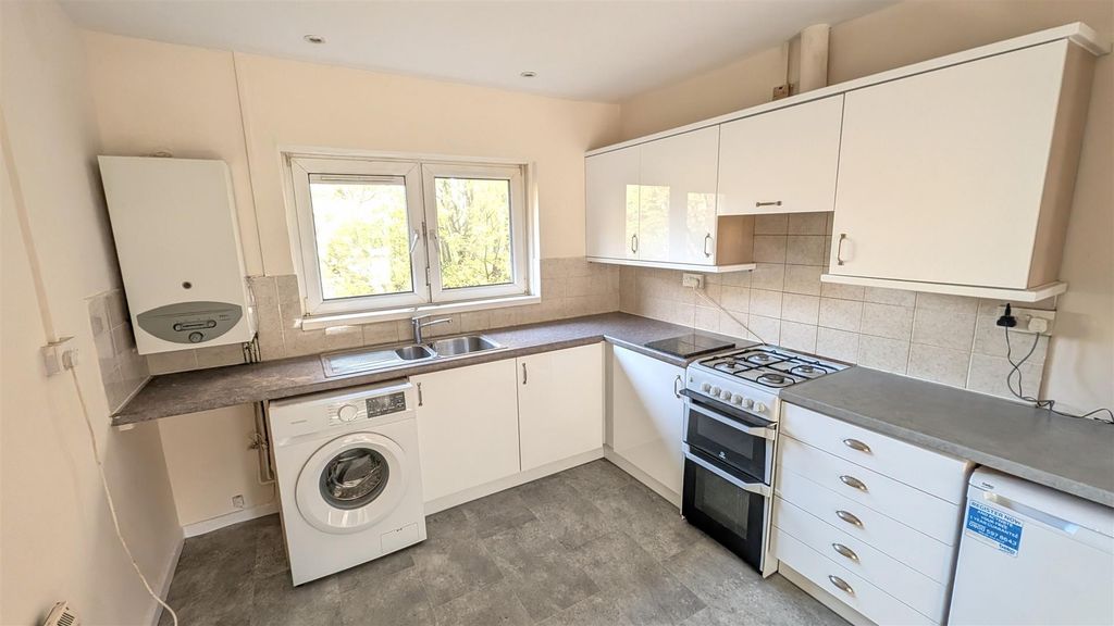 Property photo 2 of 9 Pxl_20251113_100251703.Jpg