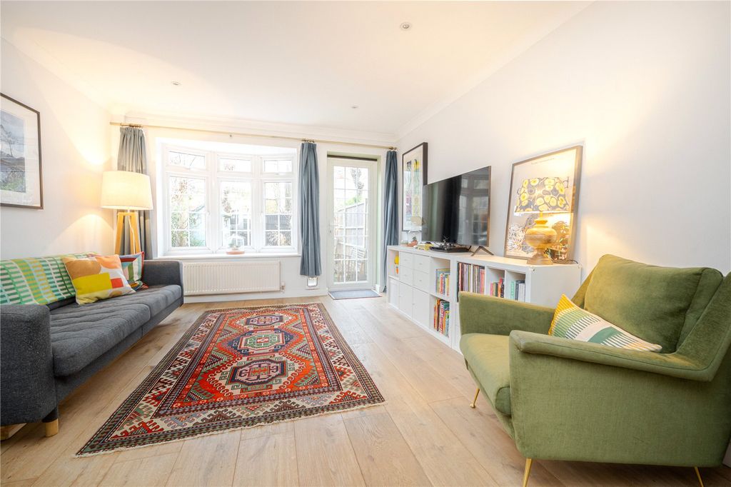 Property photo 2 of 18 Picture No. 2